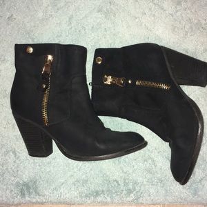 Black Aldo booties